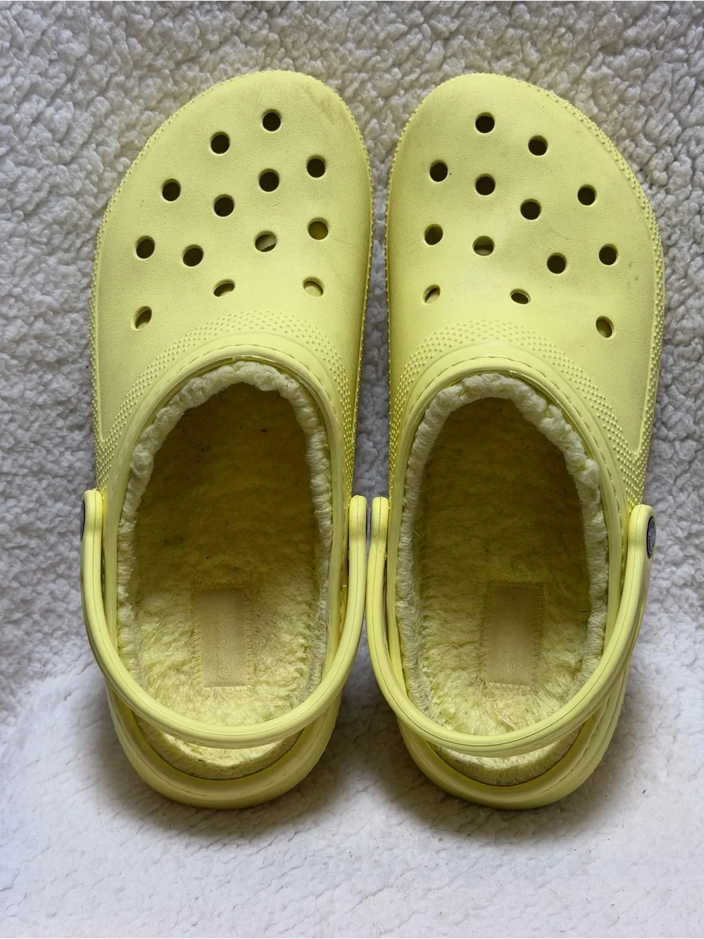Mens Crocs Comfort Bright Yellow Faux Fur Lined Clogs Size 10 Women’s 12